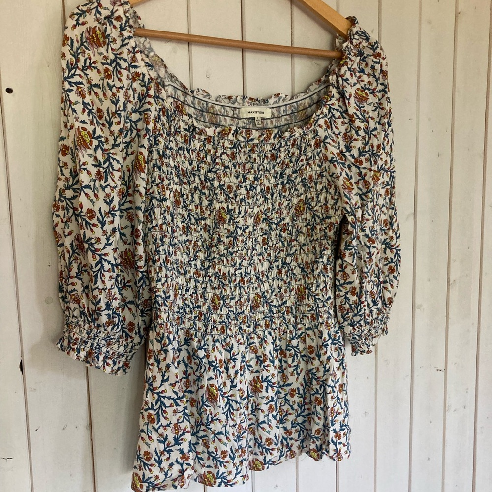Max Studio White and Blue Blouse Elegant Top